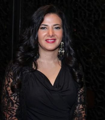  Deslumbrante Gala de Moda do Cairo: Um Vistazo no Universo Glamour de Donia Samir Ghanem!