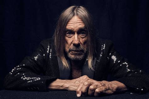 Concerto Inesquecível de Iggy Pop no Rio: Uma Noite de Rock Selvagem e Nostalgia Punk!